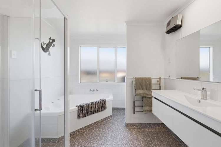 B/62 Carlyle Road Mosgiel_13