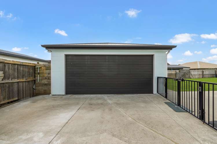 41 Merrington Crescent Aranui_2