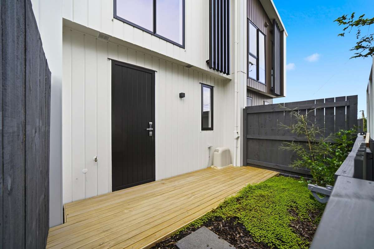 1,2,4 & 8/36 Woodside Road_5