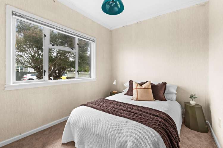 46 Menin Road Onekawa_9