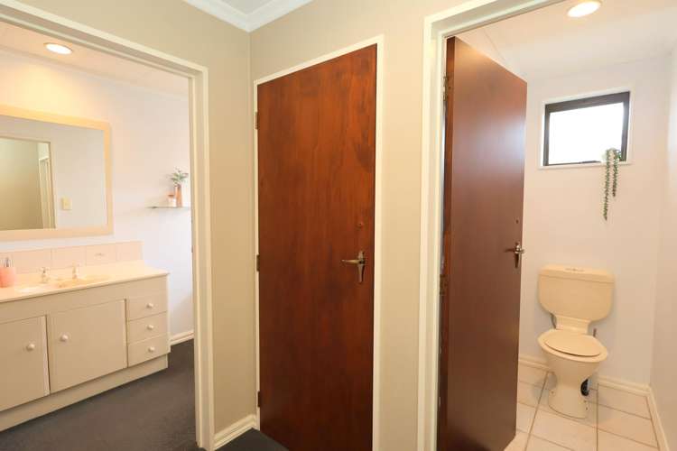 111 Kildare Drive Waikiwi_16