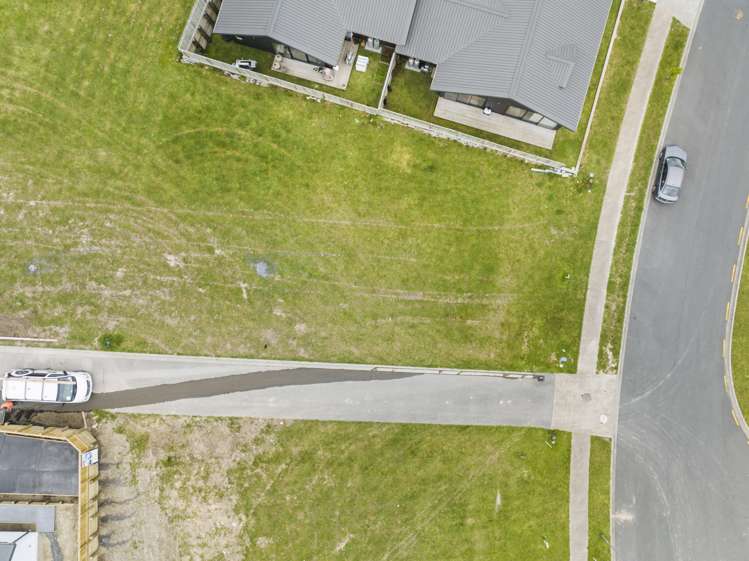 79 Whakaturou Crescent Pyes Pa_8