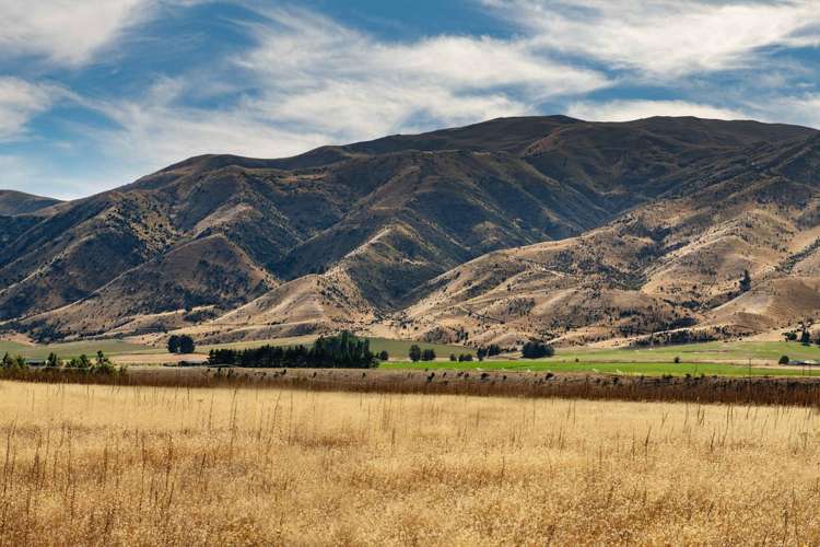 3166 Luggate-Cromwell Road_3