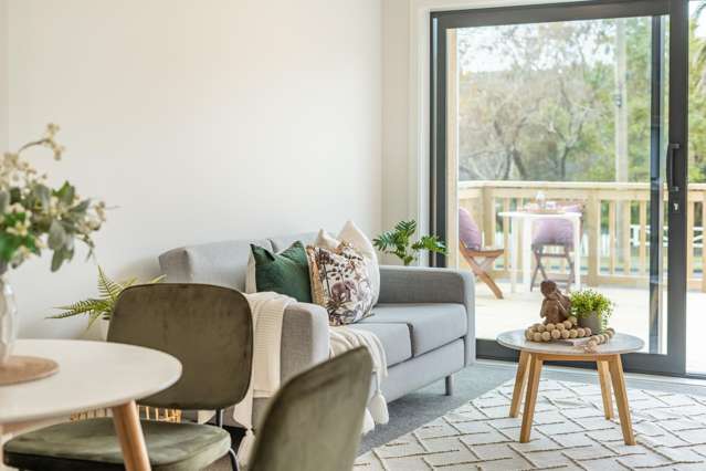 1,4,5,8,16,19;/4 Tawhai Street Stokes Valley_2