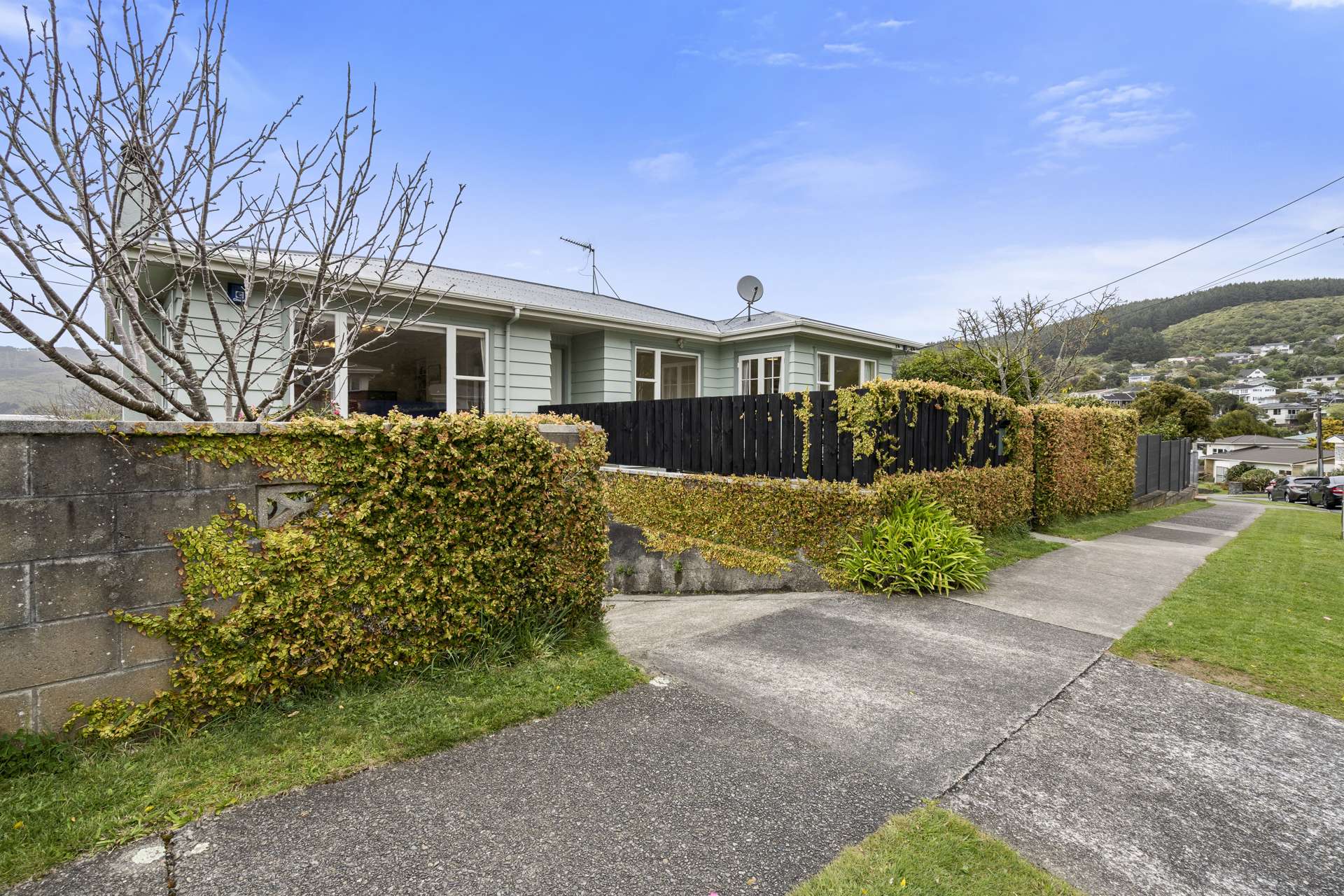 28 Saint Johns Terrace Tawa_0