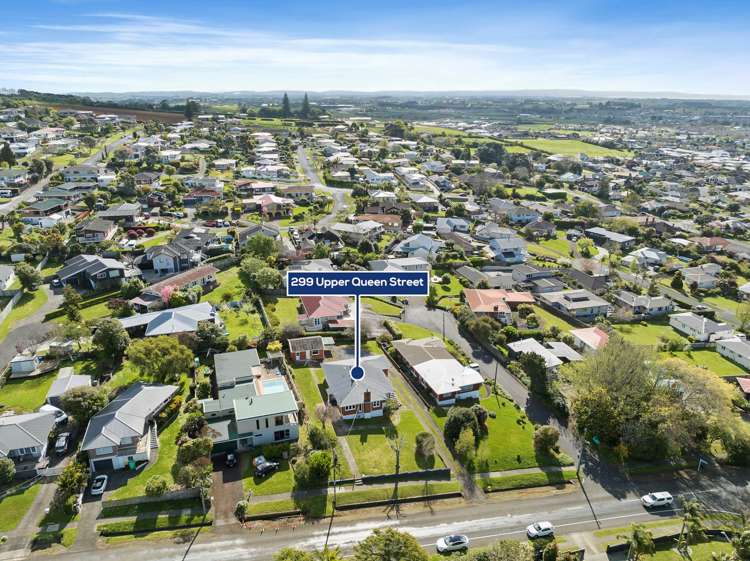 299 Upper Queen Street Pukekohe_21