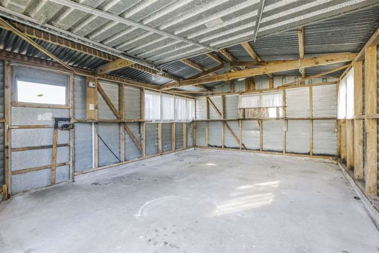 1/3 Edmund Hillary Avenue Papakura_12