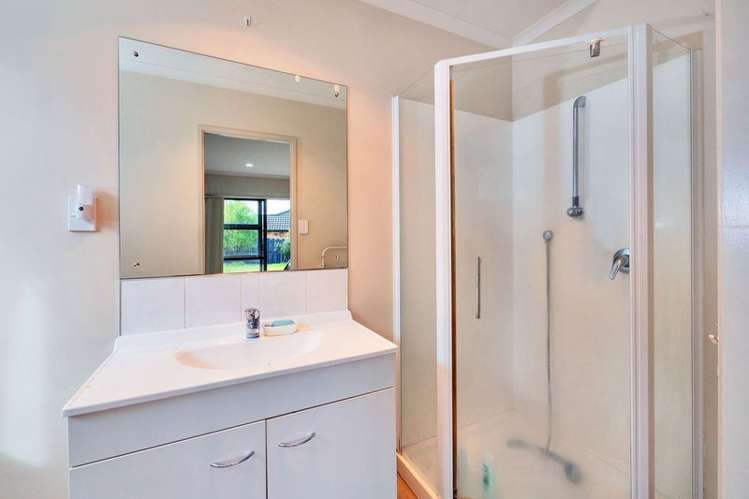 8 Keri Vista Rise Papakura_18