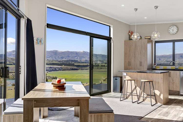 98 Riverview Road Queensberry_8