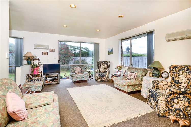 16 Chic Gardens Parakai_8