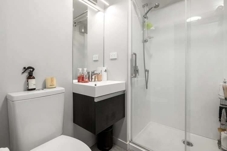 14/23 London Street Dunedin Central_8