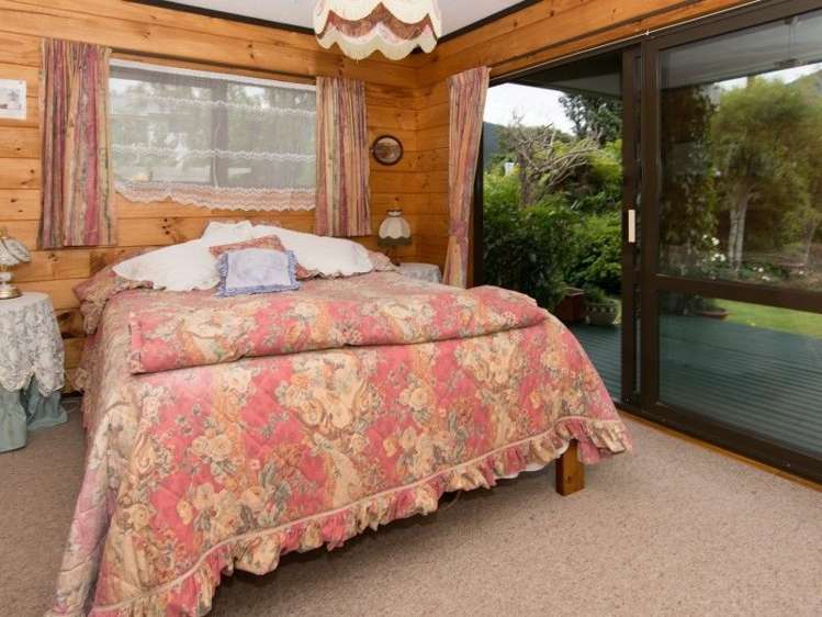 2325 Croisilles-French Pass Road Okiwi Bay_16