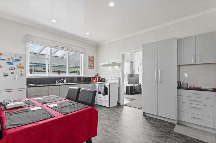 10 Tiraumea Road_5