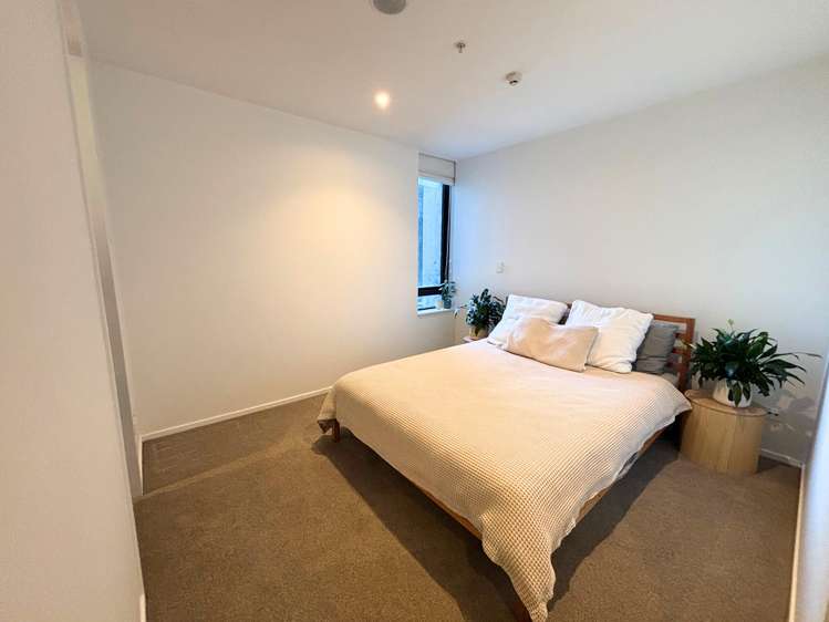 106/1 Buscomb Avenue Henderson_6