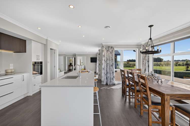 34 Copper Beech Road Woodend_13
