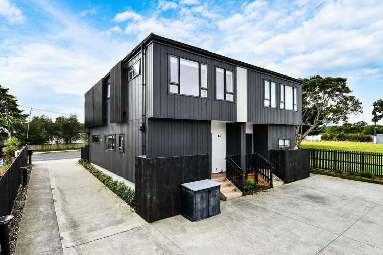 2/75 McAnnalley Street Manurewa East_4