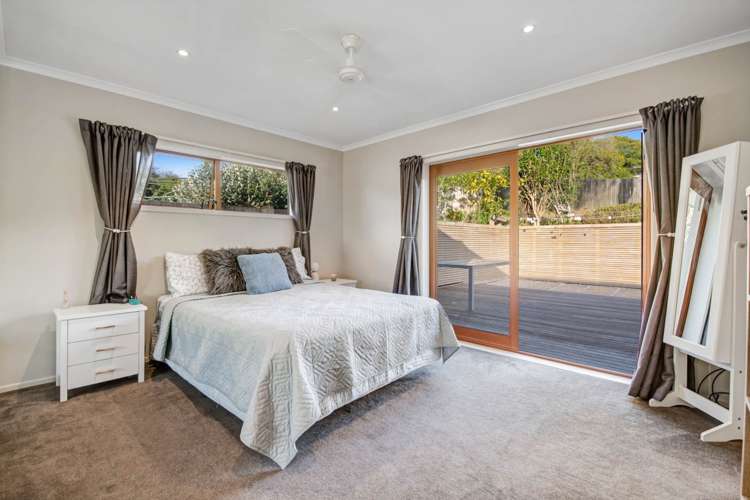 33 Surf Road Stanmore Bay_8