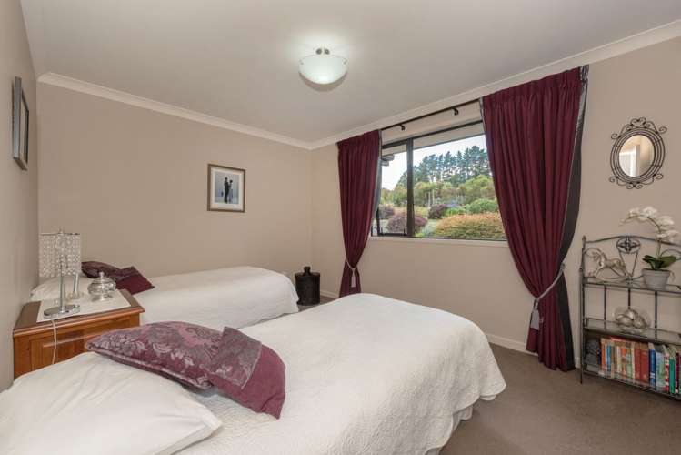 7 Genevieve Way Whatawhata_13