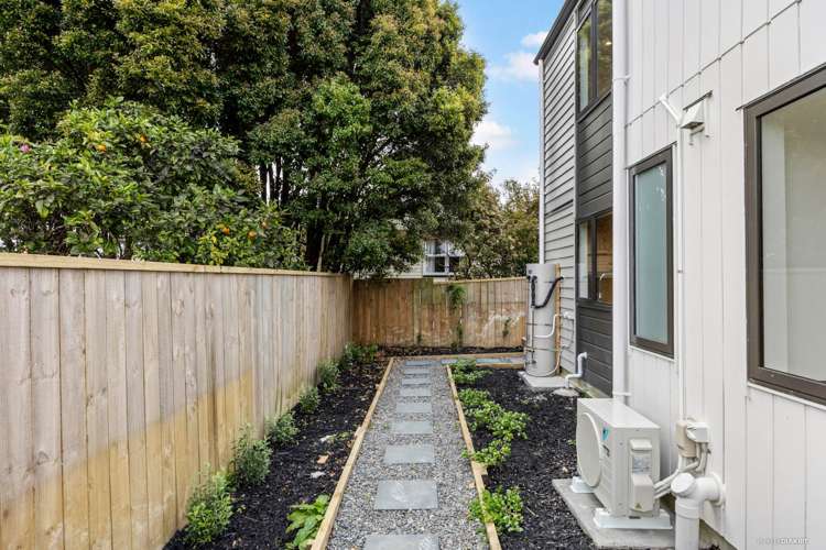 8/88 Te Atatu Road Te Atatu South_26