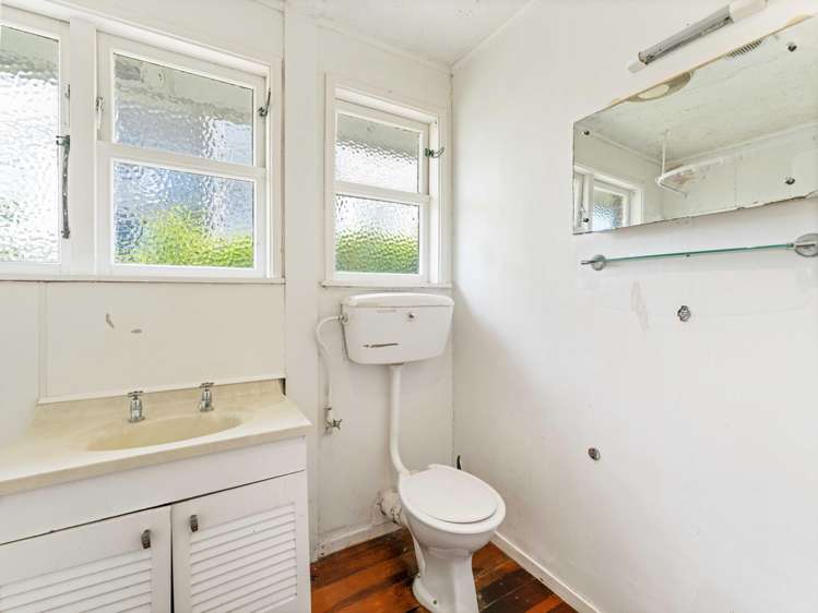 37 Stewart Road Mount Albert_19