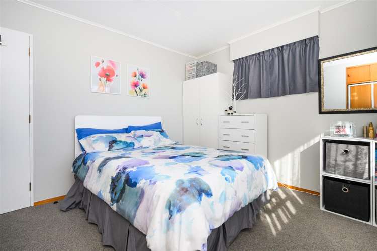 21 Flower Street Bulls_14