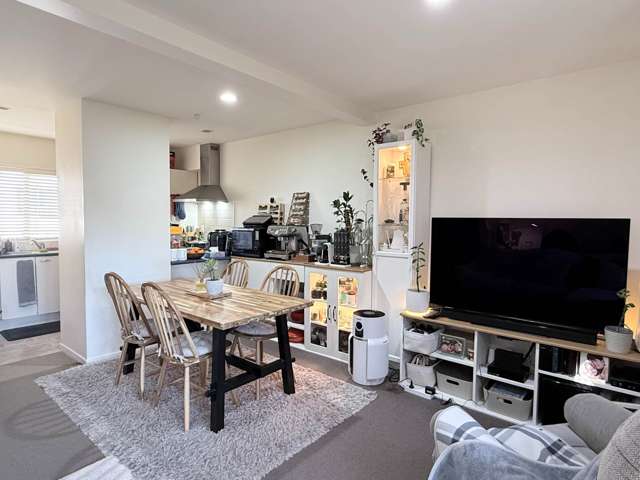 8/5 Kilham Avenue Northcote_3