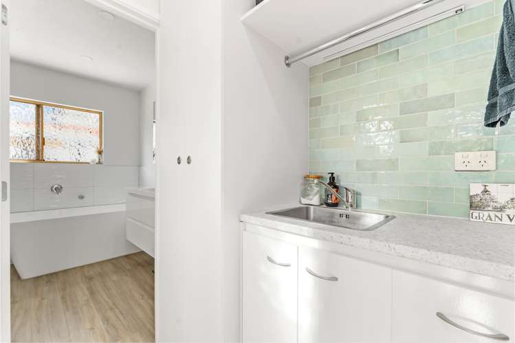 17 Zealandia Road Manly_10