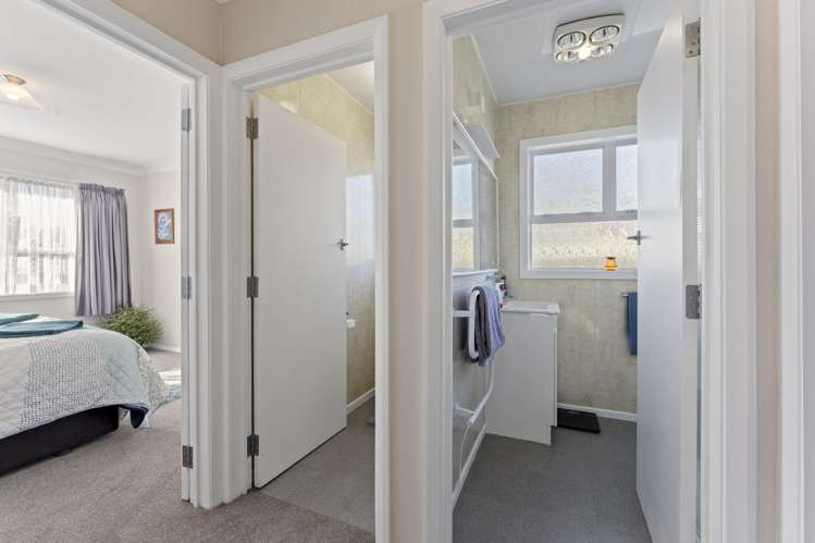 12 Saint Annes Street Levin_11