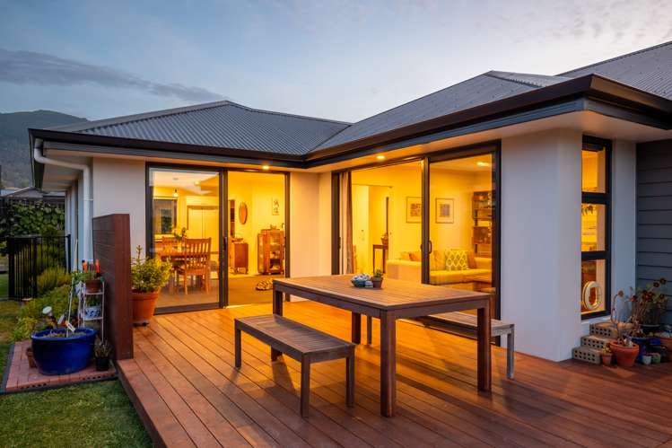 9 Piwakawaka Drive Stoke_2