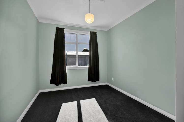 330 South Road Hawera_13