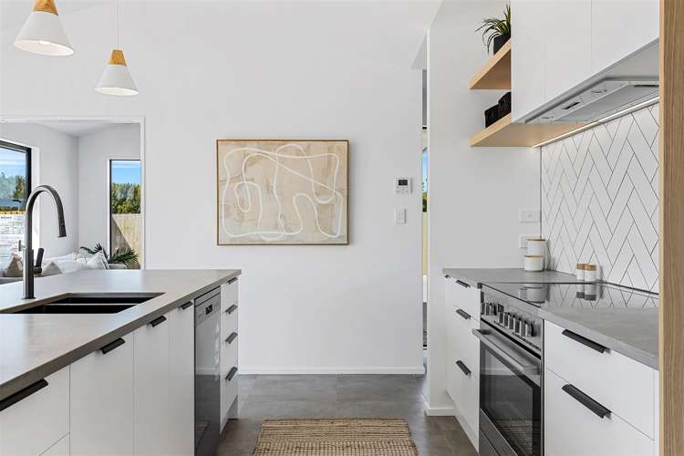 37 Mcquillan Avenue Woodend_3