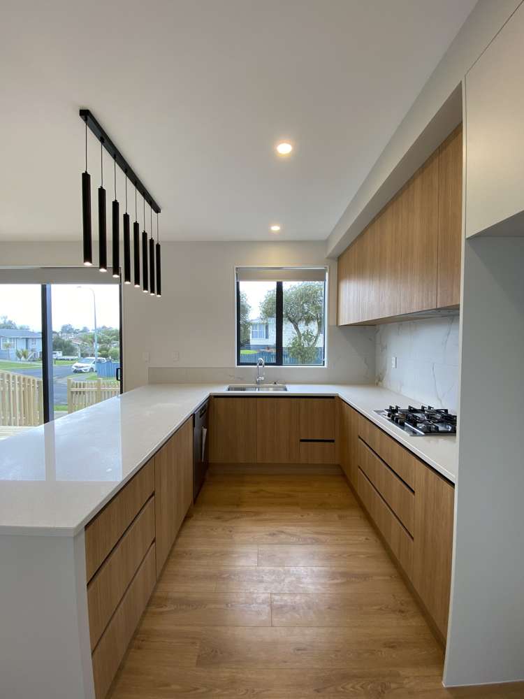 1 Boys Place Pakuranga Heights_1