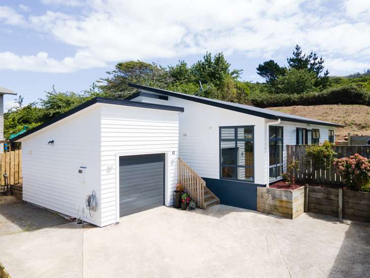 42 Kenepuru Drive Tawa_17