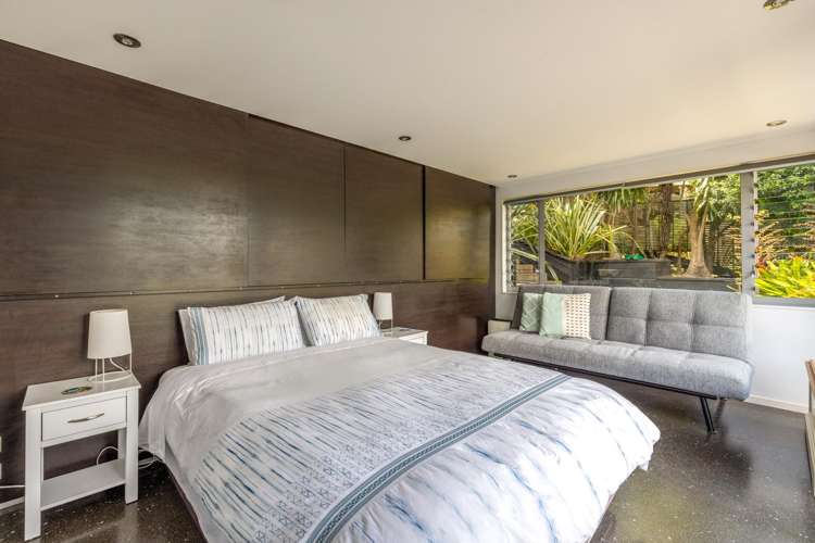 3 Giles Road Ostend_23