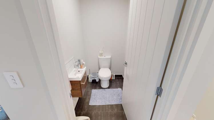 B/2 St Leonard Street Saint Johns Hill_10