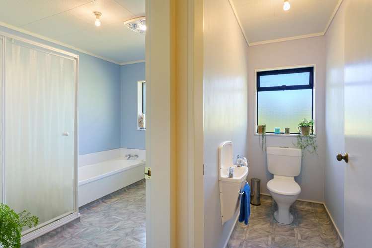 111 Greenwood Boulevard Otaki_23