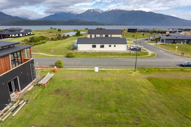 44 Pounamu Drive Te Anau_3