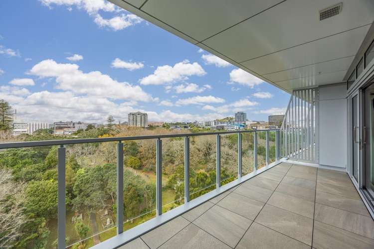 11E/14 Upper Queen Street Auckland Central_12