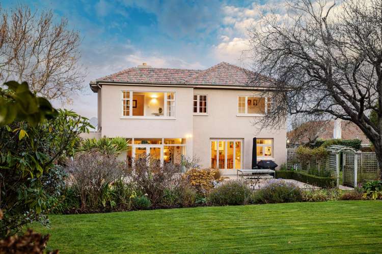 8 Neidpath Road Mornington_47