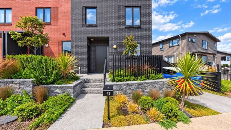 73 Freeland Avenue_0