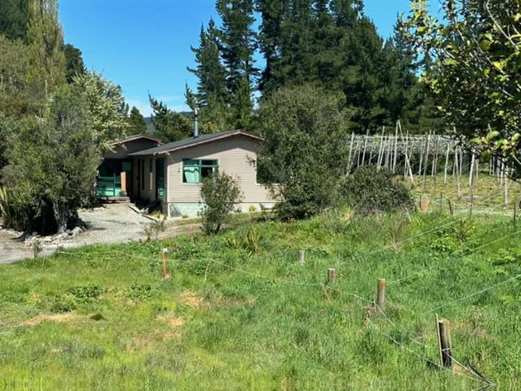 30 Quail Valley Road Wakefield_11