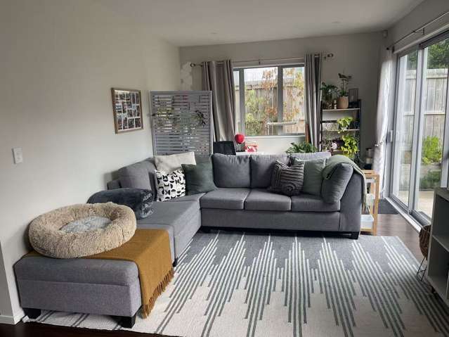 292 Jack Lachlan Drive Beachlands_1