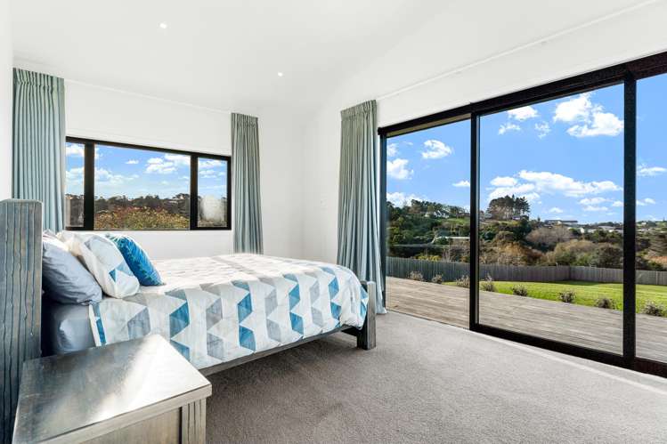 7 Laguna Place Matakatia_15