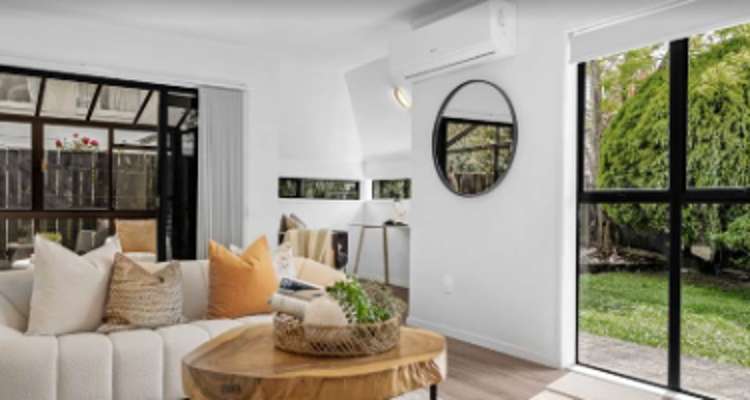 1/8 Priestley Drive_0