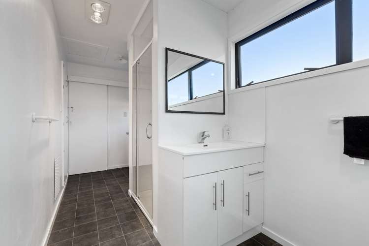 17 Seymour Street Hornby_13