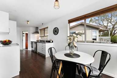2 Longreach Drive_3