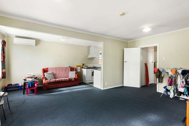 36 Burgess Road_4