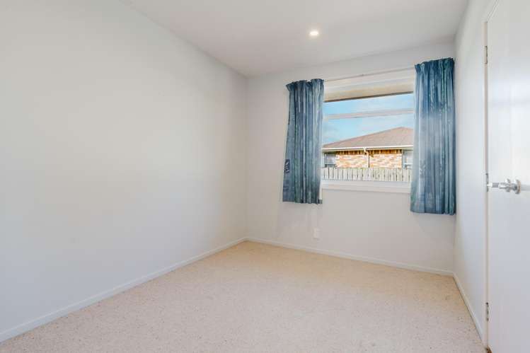 5 Keitha Place Glenview_12