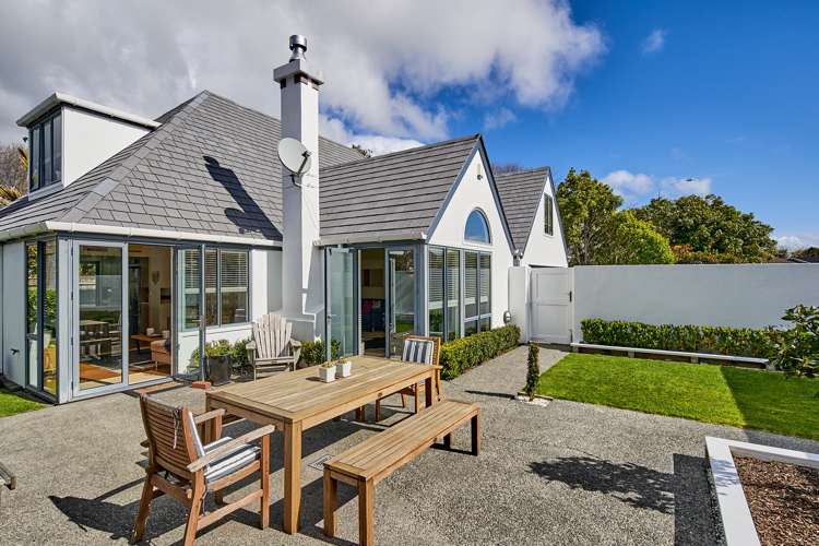 1 Manuka Avenue Woburn_16