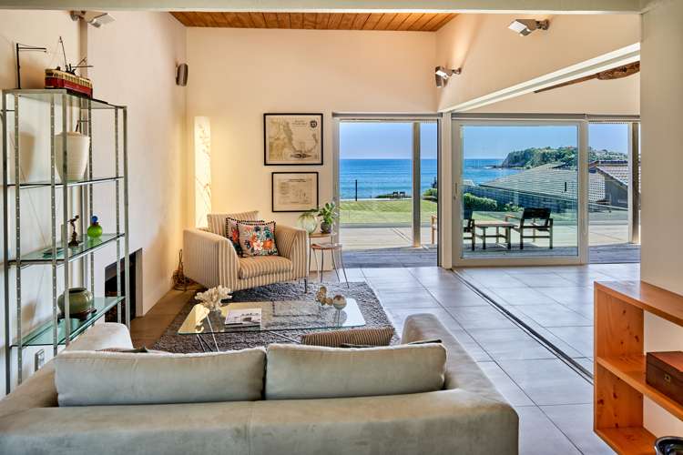 16 Bothamley Lane Titahi Bay_8